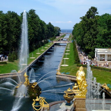 Закрытие фонтанов. Санкт-Петербург